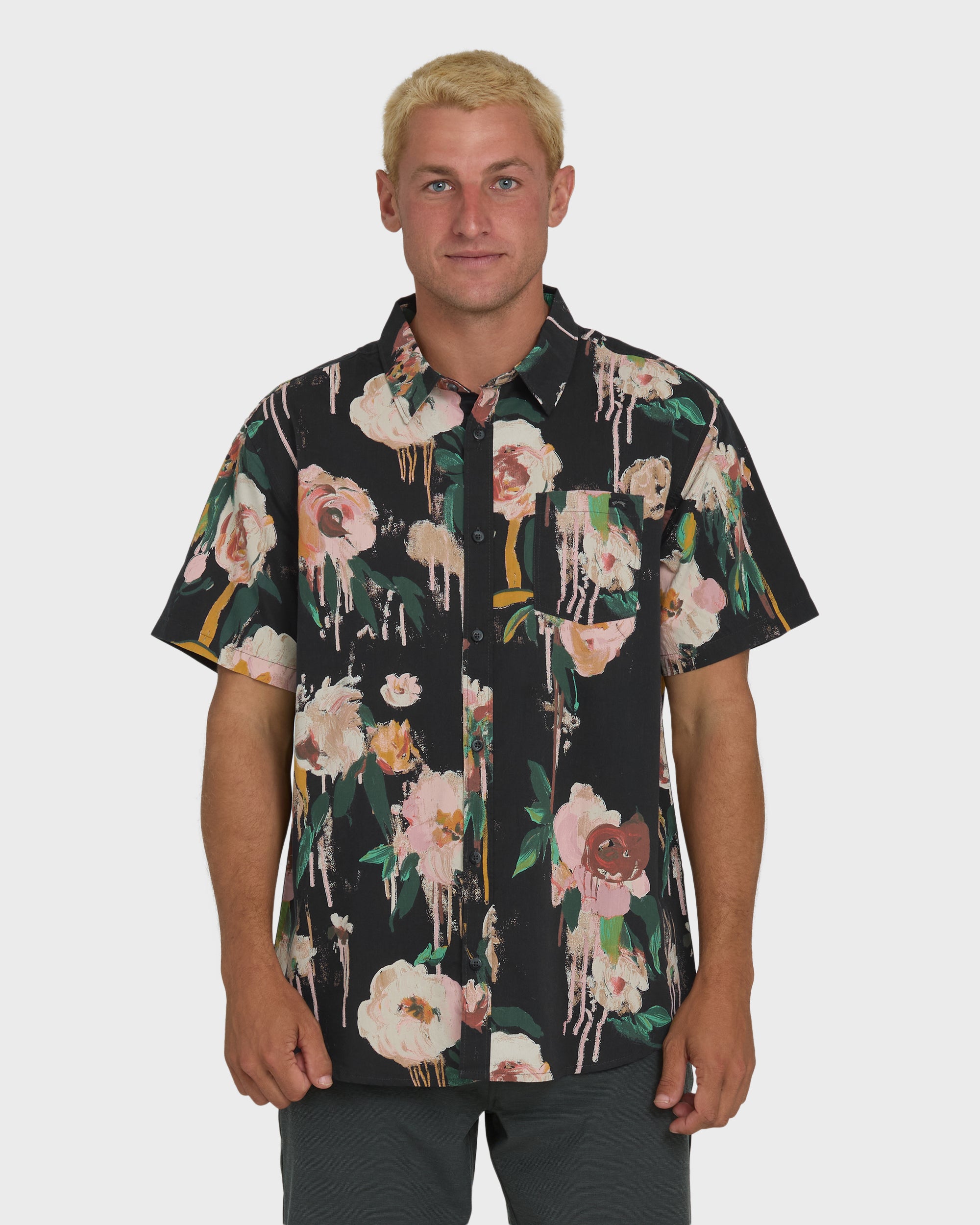billabong dress shirts Billabong Sundays Short Sleeve Woven Shirt