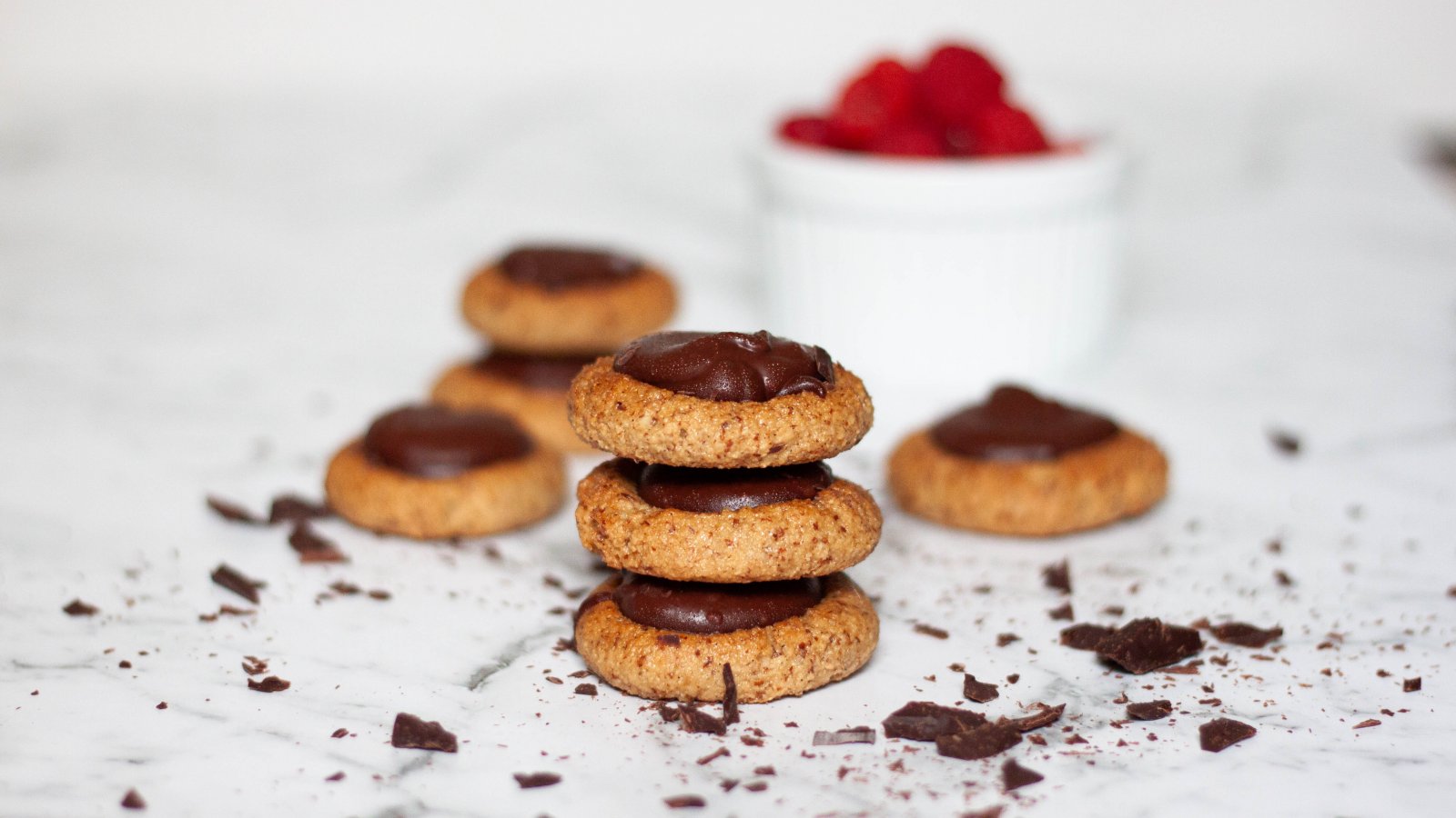 Bindi Raspberry Kiss VALENTINES READY RECIPE: RASPBERRY KISSES – Billabong