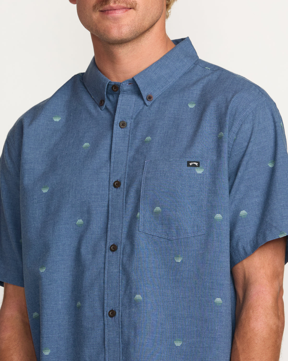 All Day Jacquard Short Sleeve Shirt - Dessert Palm - 6