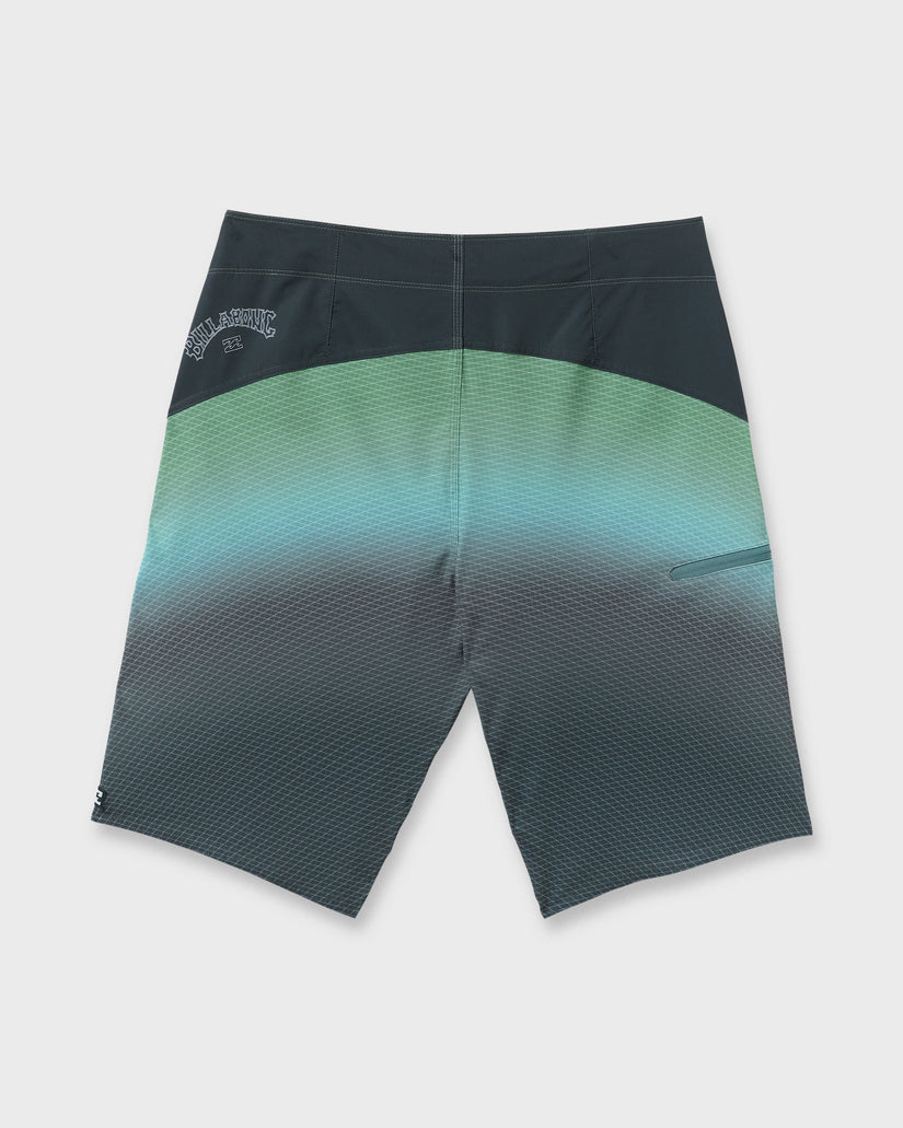 Fluid-Pro-Performance-21"-Boardshorts-Ocean-9