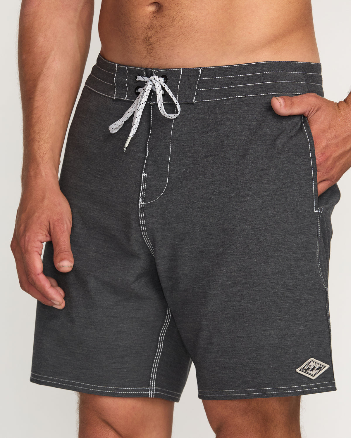 Every Other Day Lo Tide 18" Boardshorts - Black - 6