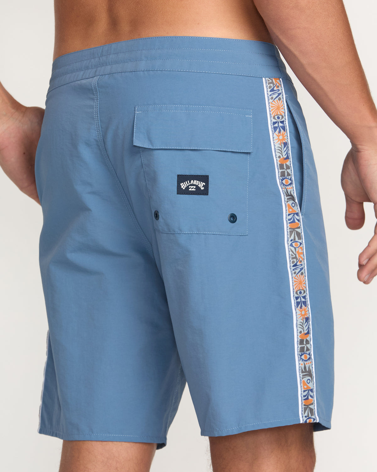 Wategos Lo Tide 19" Boardshorts - Charcoal/Navy - 8