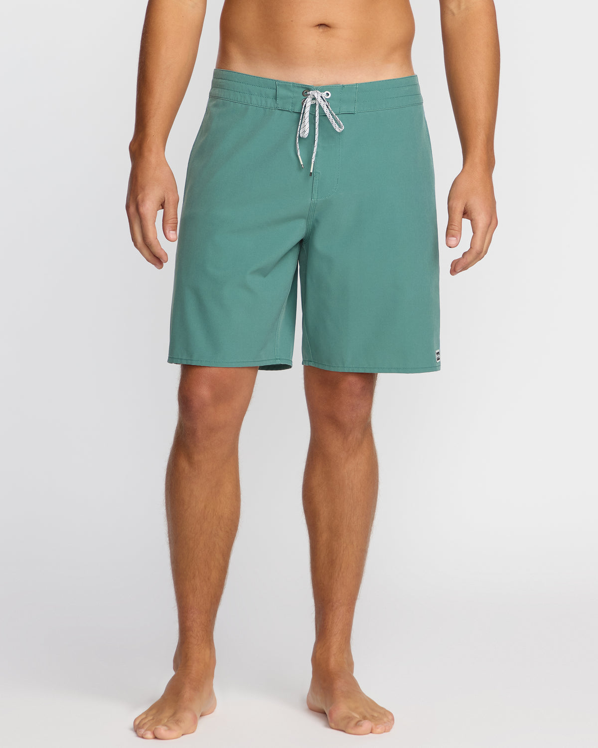 Wategos-Lo-Tide-19"-Boardshorts-Sage-Green-1