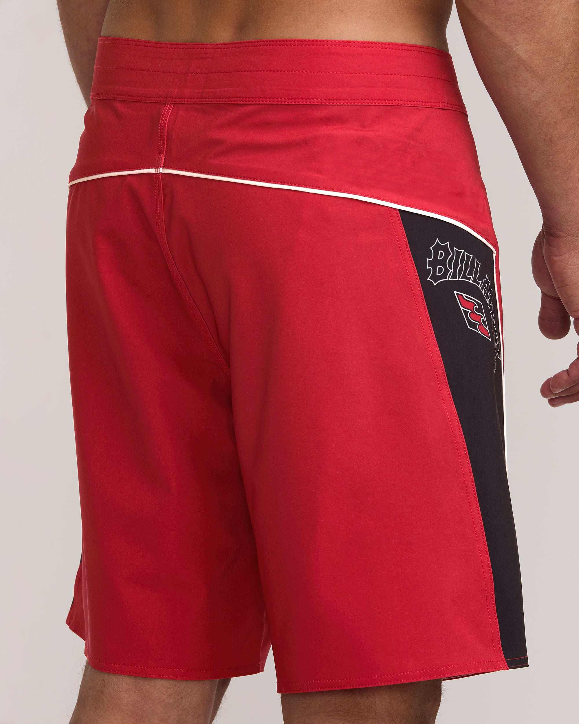 Straddie Pro Performance 20