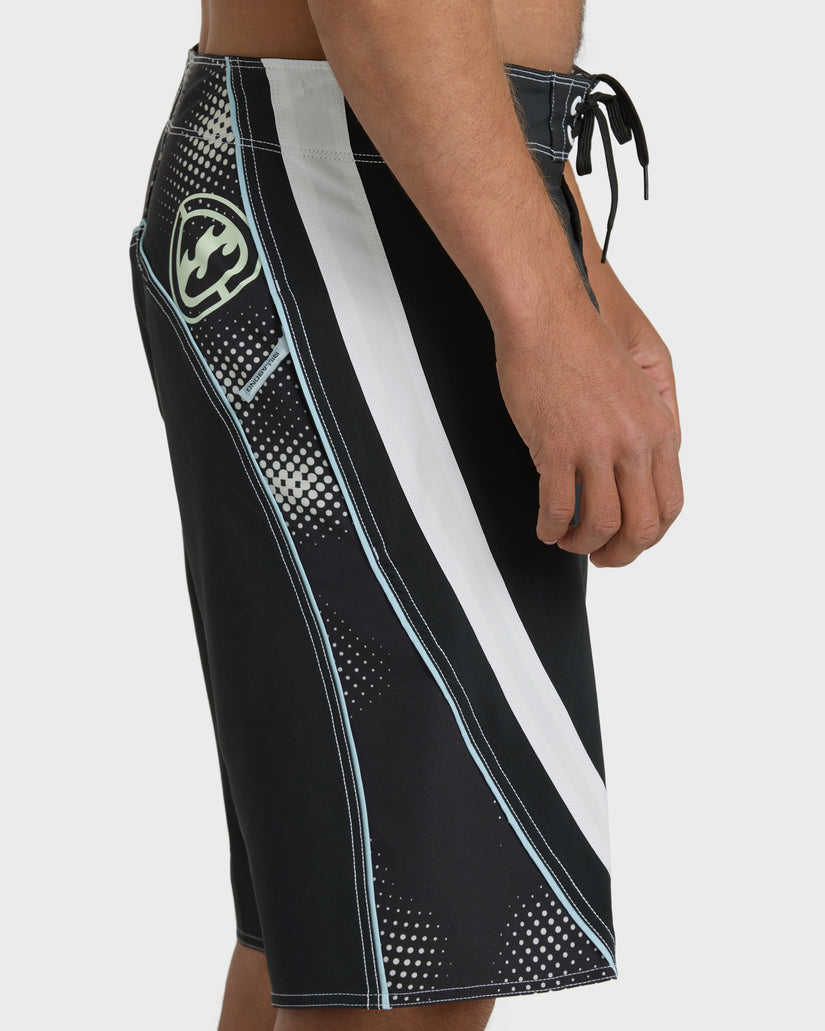 FLUID-2K-PRO-BLACK-6