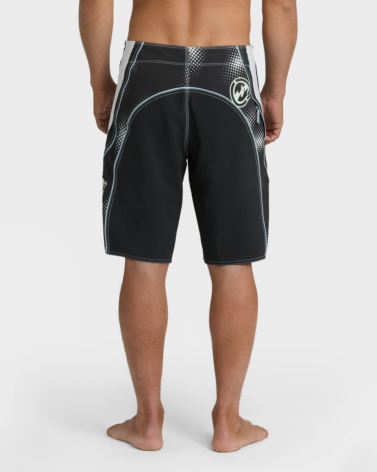 FLUID-2K-PRO-BLACK-2