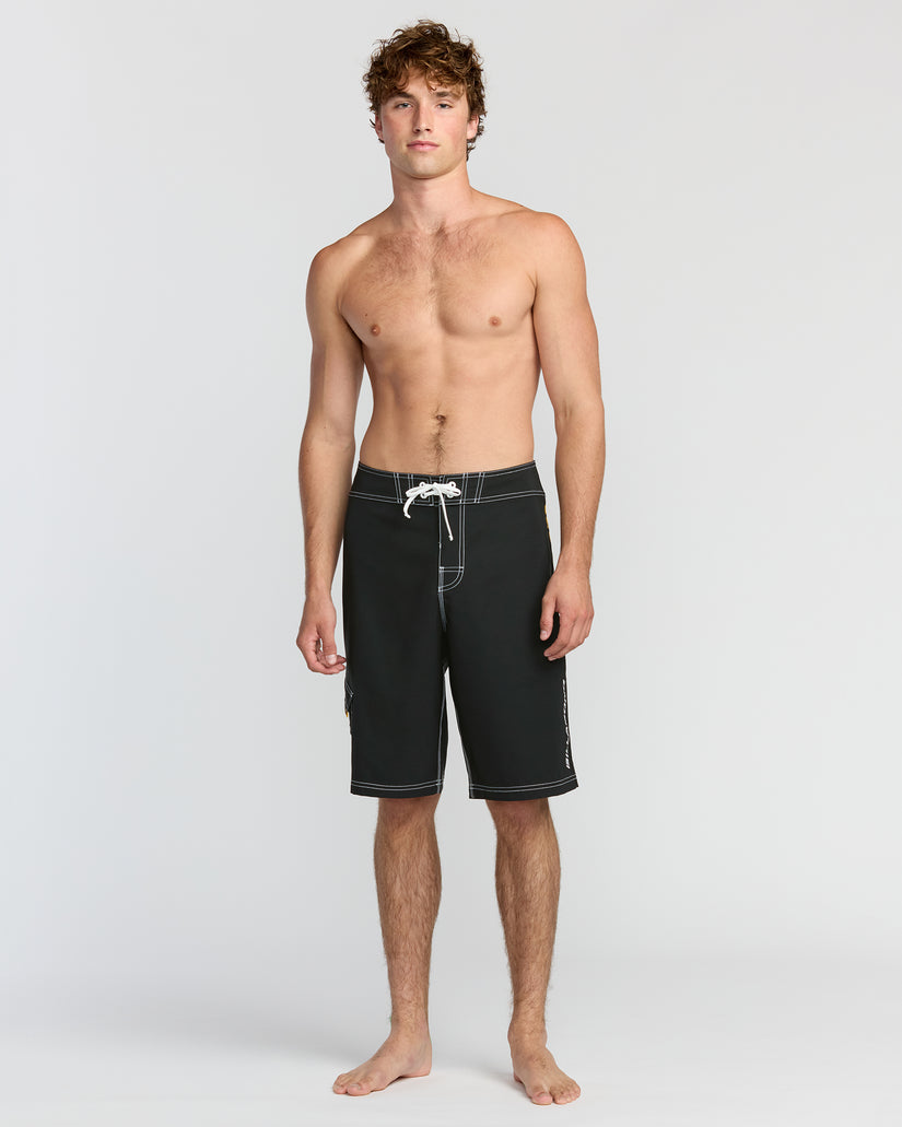 Bracket-Pro-21"-Boardshorts-Black-4