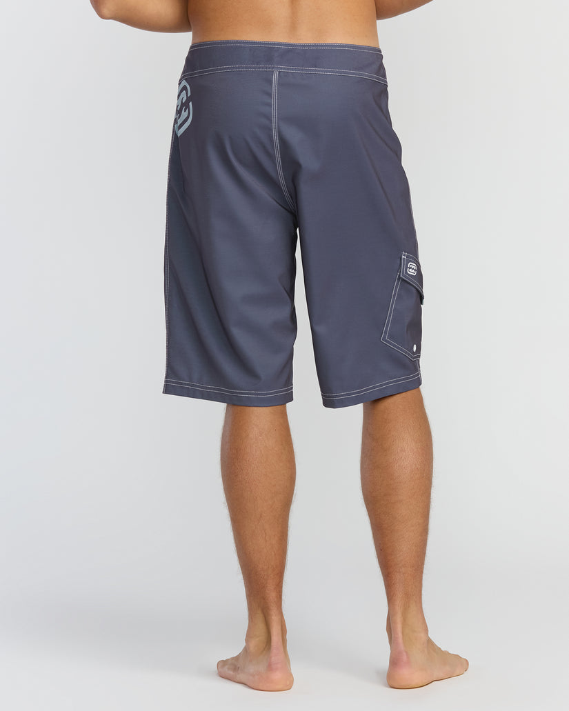 Bracket-Pro-21"-Boardshorts-Navy-2