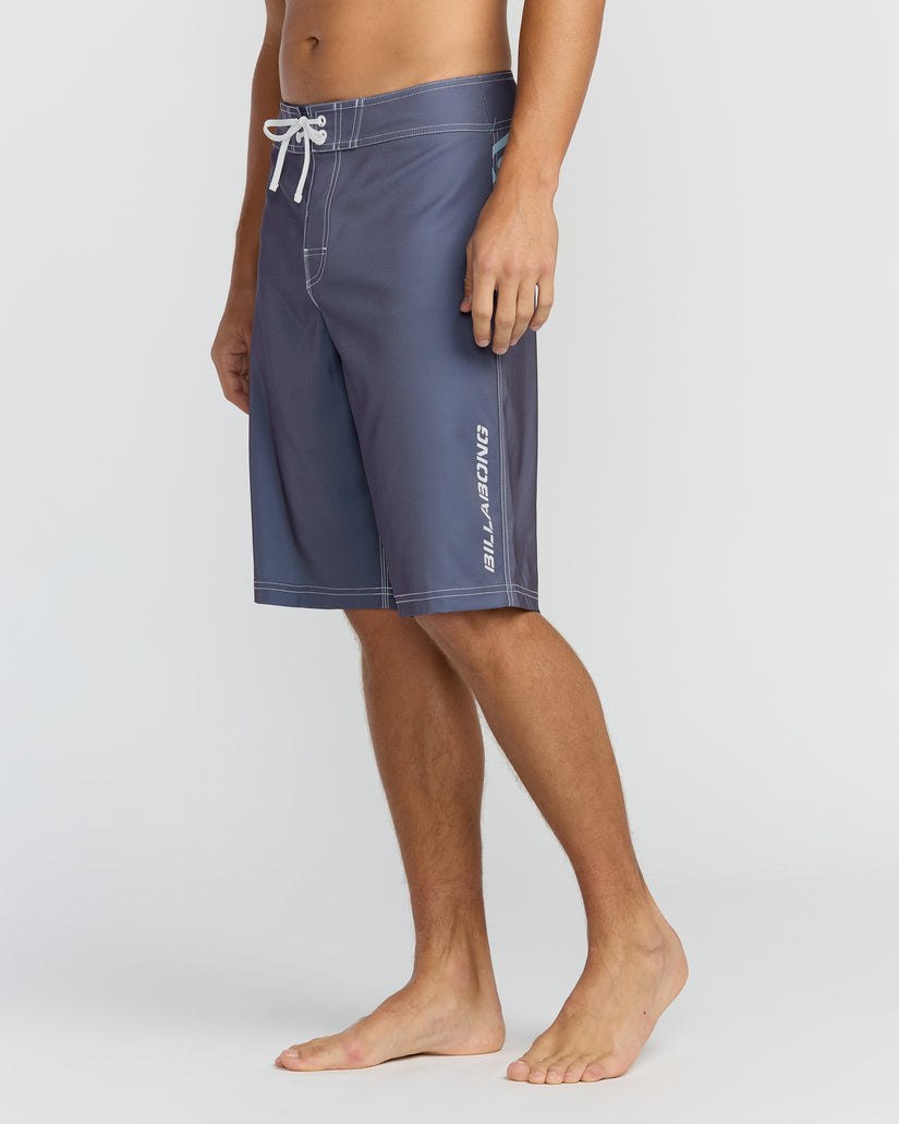 Bracket-Pro-21"-Boardshorts-Navy-3