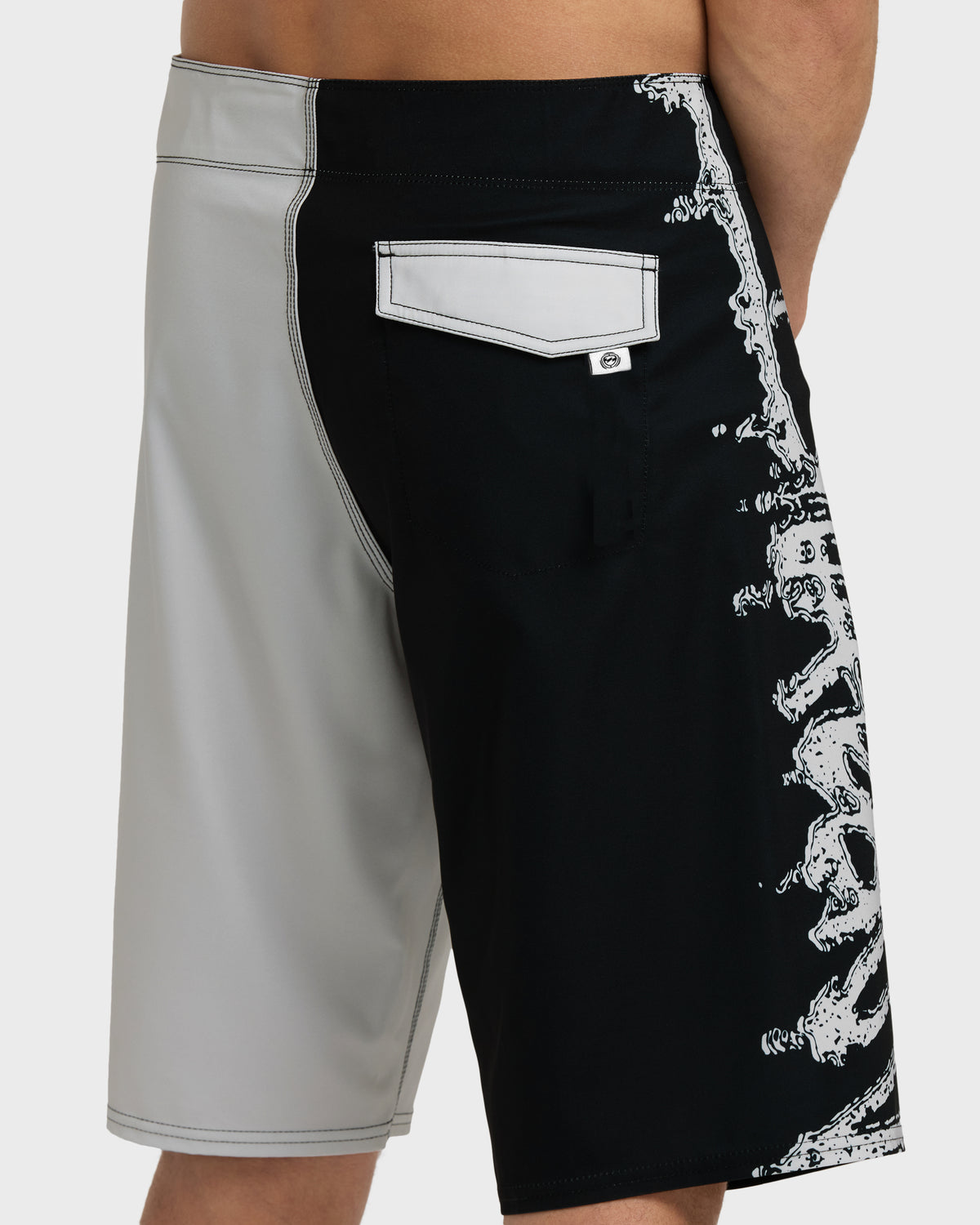 INVERTED-PRO-BLACK/WHITE-5