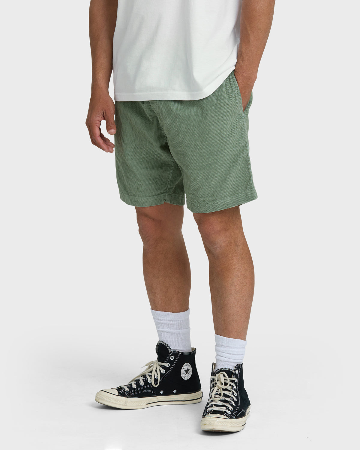 LARRY-LAYBACK-CORD-MOSS-3