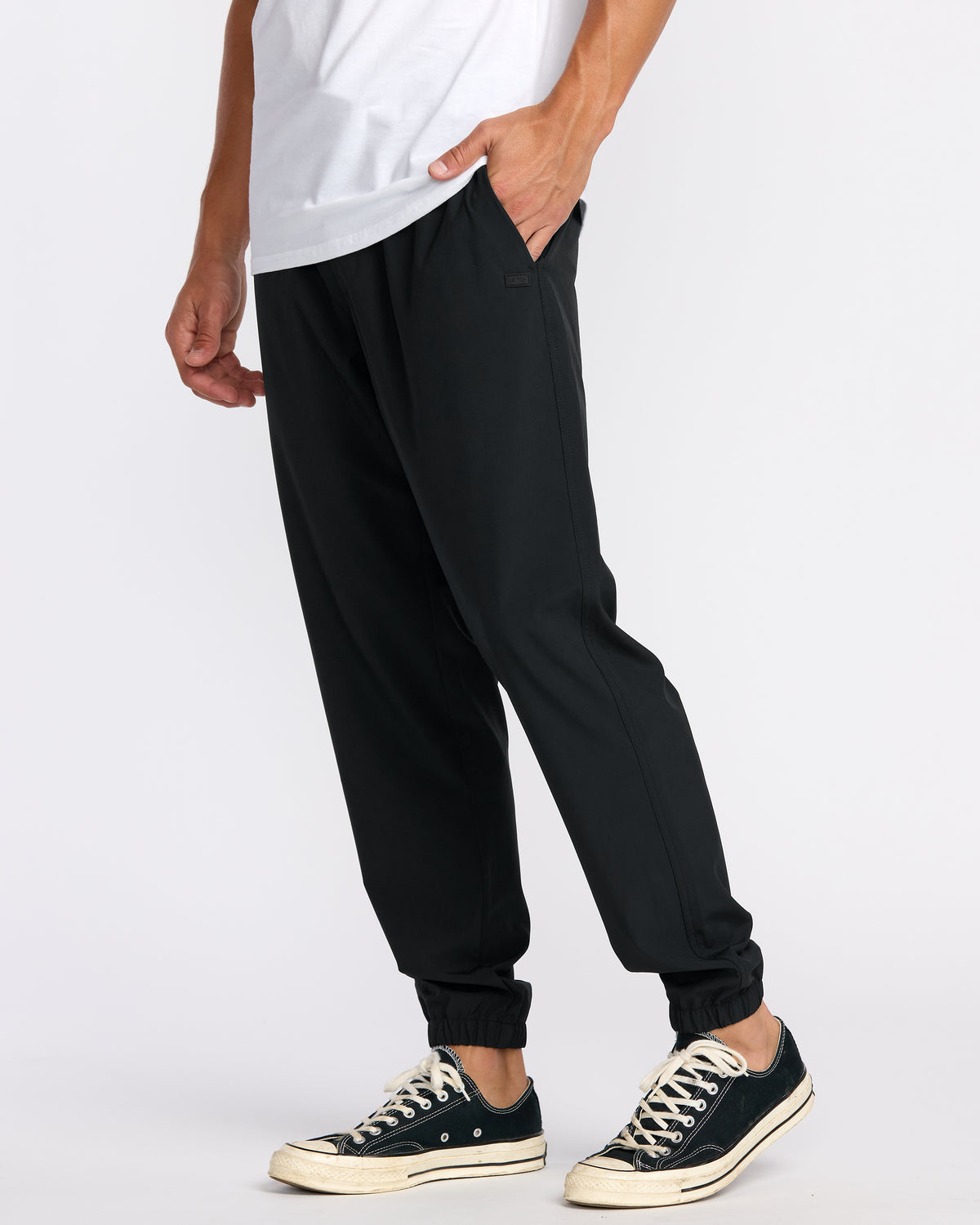 Surftrek-Transit-Joggers-Black-3