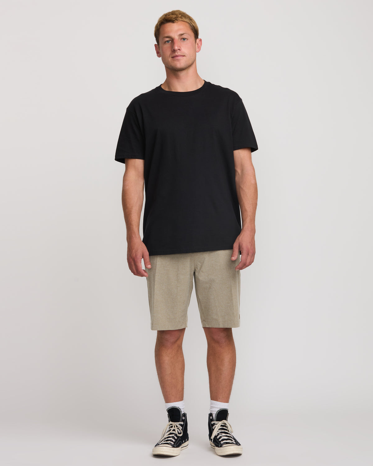 Crossfire-Submersible-21"-Hybrid-Shorts-Khaki-4