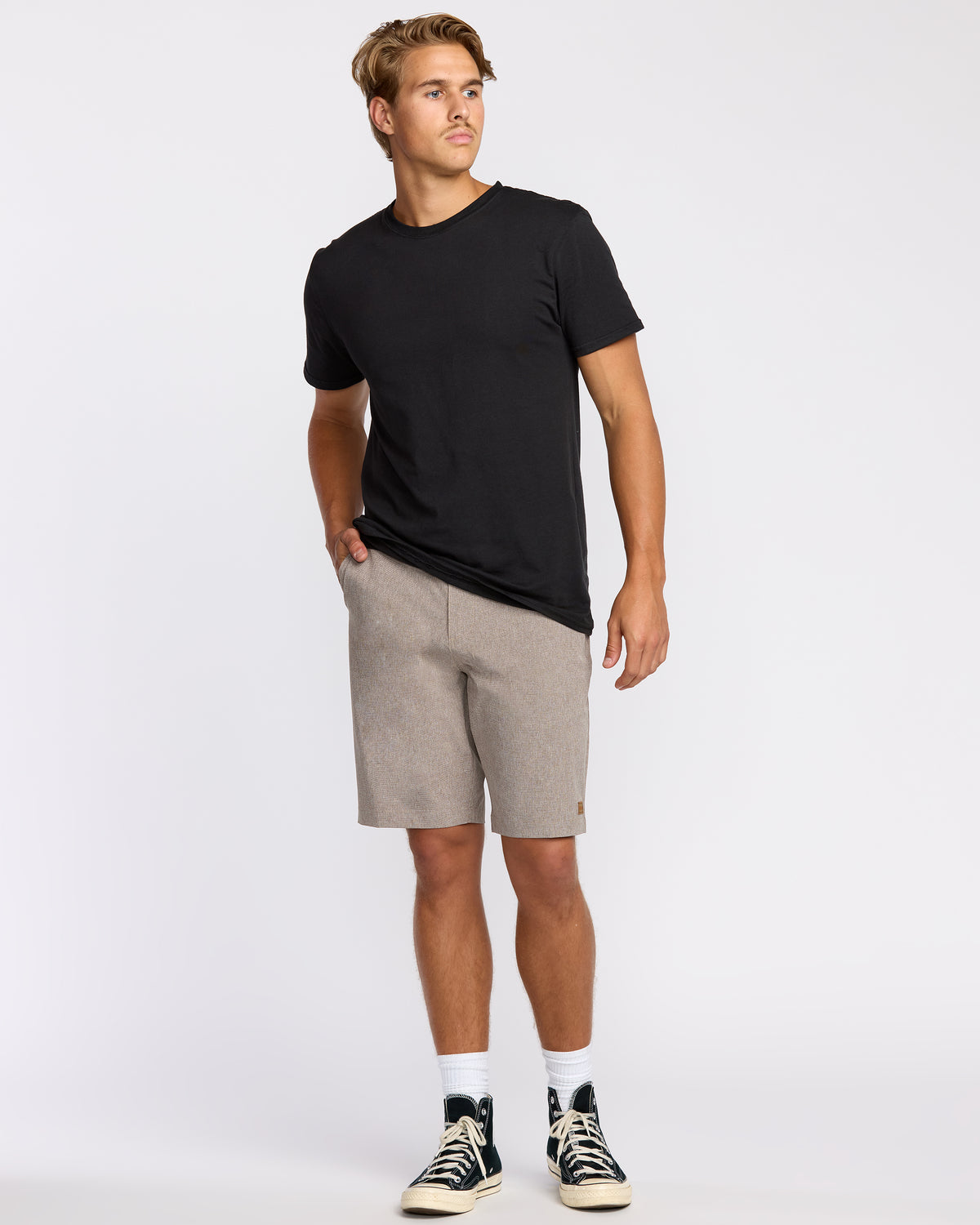Crossfire-Submersible-21"-Hybrid-Shorts-Tobacco-4