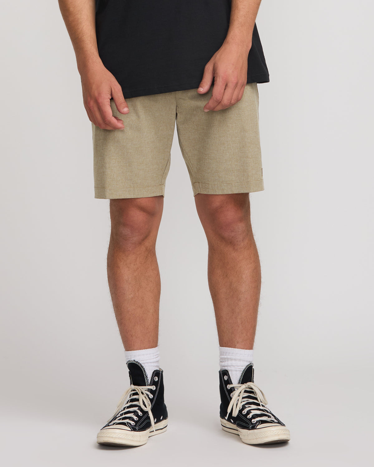 Crossfire-Submersible-19"-Hybrid-Shorts-Khaki-1
