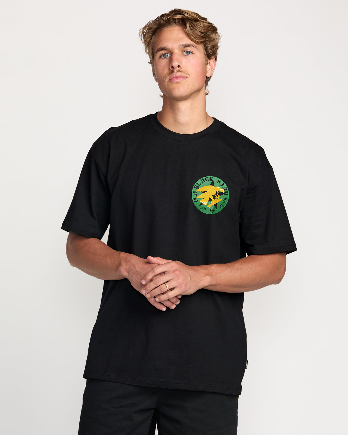 Black Star Regular Tee - Black - 1