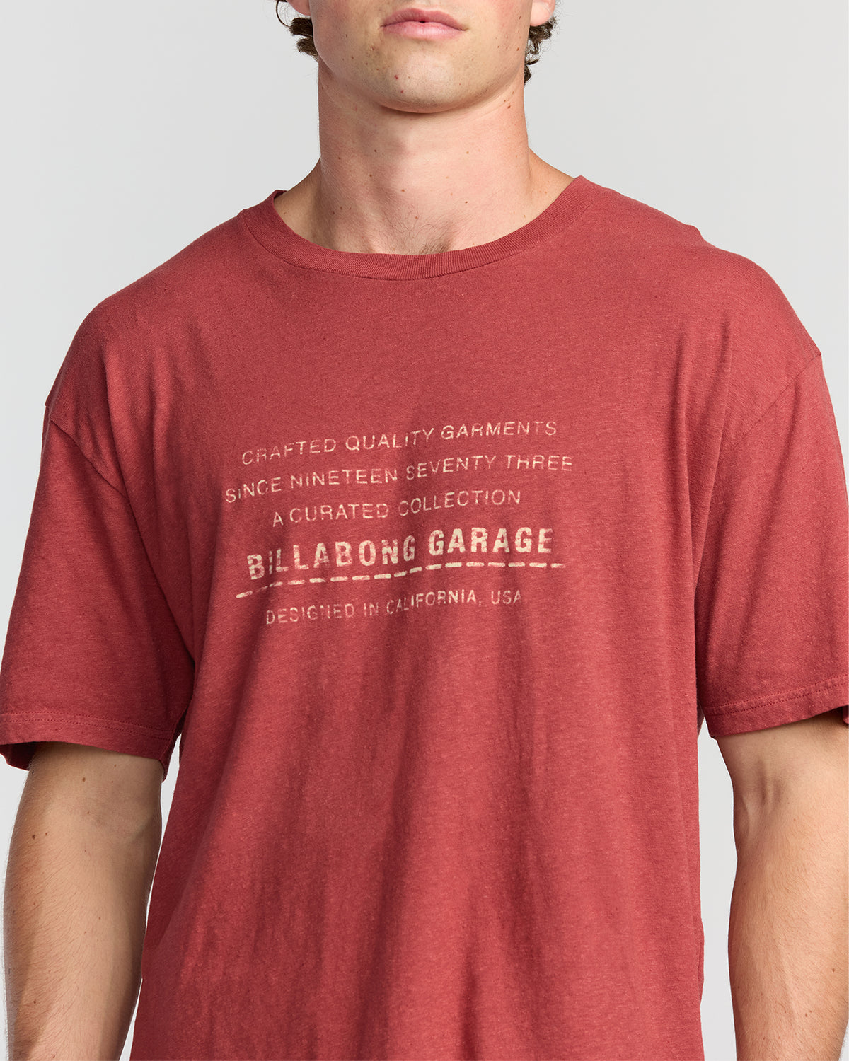 The-Label-Garage-Regular-Tee-Burnt-Red-5