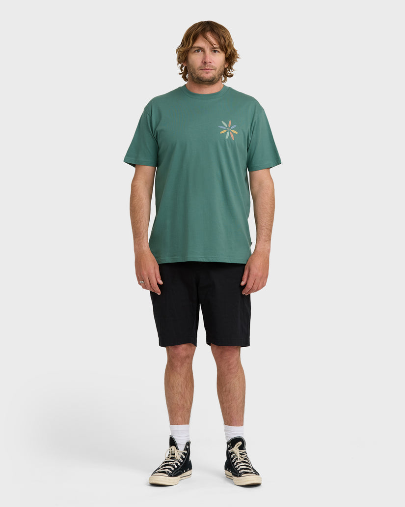 Quiver-Premium-Short-Sleeve-T-Shirt-Sage-Green-4