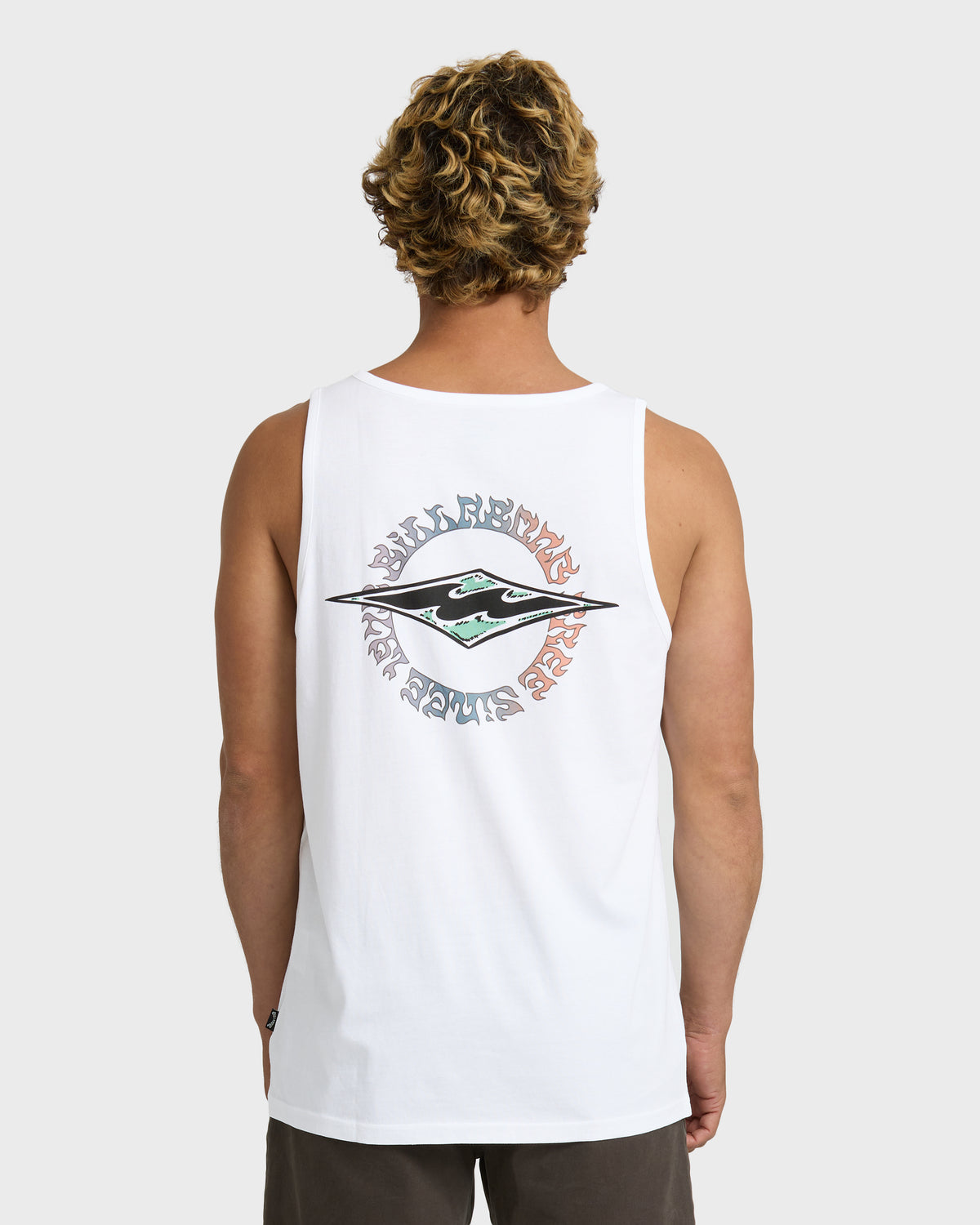 HOLLOW-DIAMOND-TK-WHITE-2