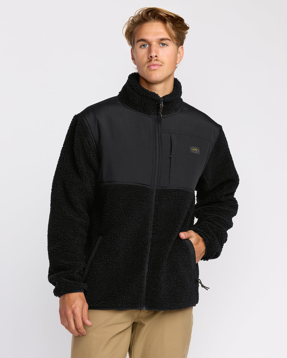 BOUNDARY-SUMMIT-ZIP-Black-1