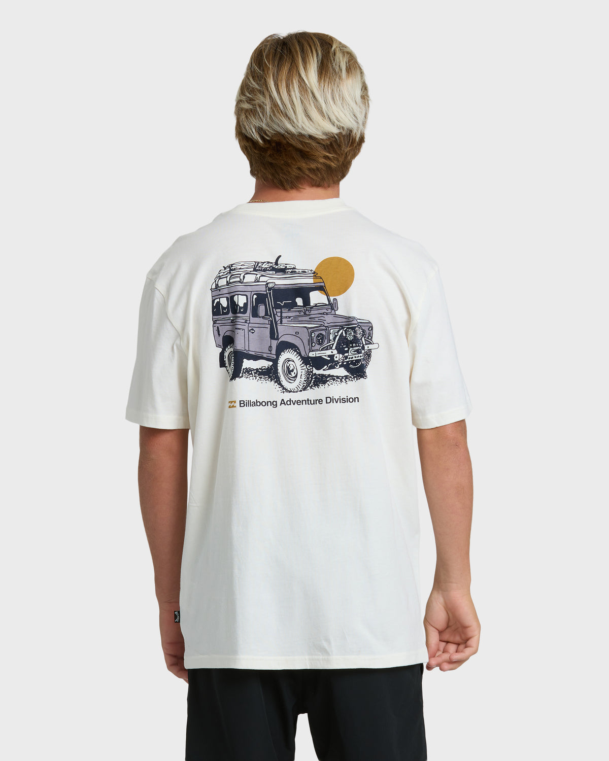 MAKE-TRACKS-ADIV-PREMIUM-SS-OFF-WHITE-2