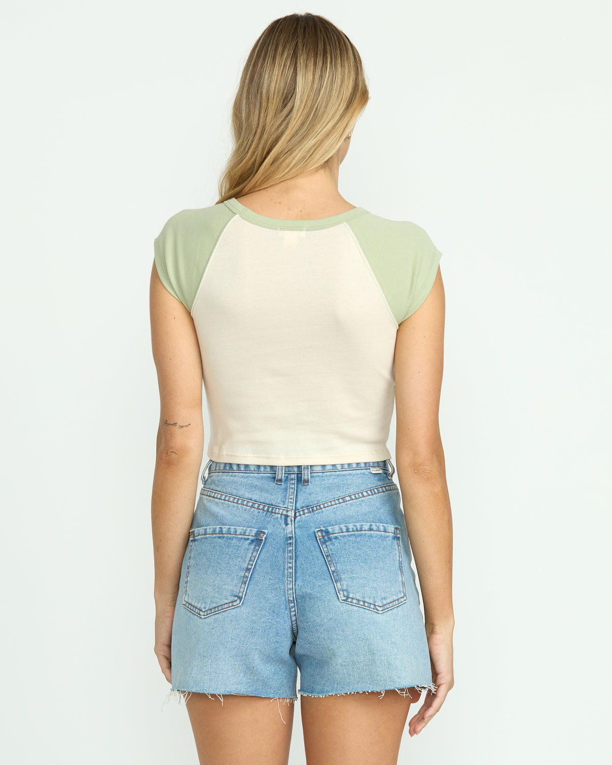 Paradise Short Sleeve Raglan Tee - Pistachio - 2