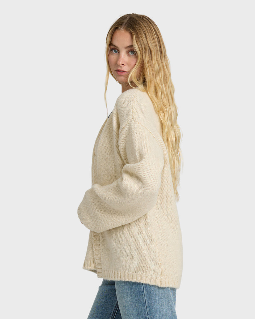 Soft-Sun-Cardi-Whitecap-3