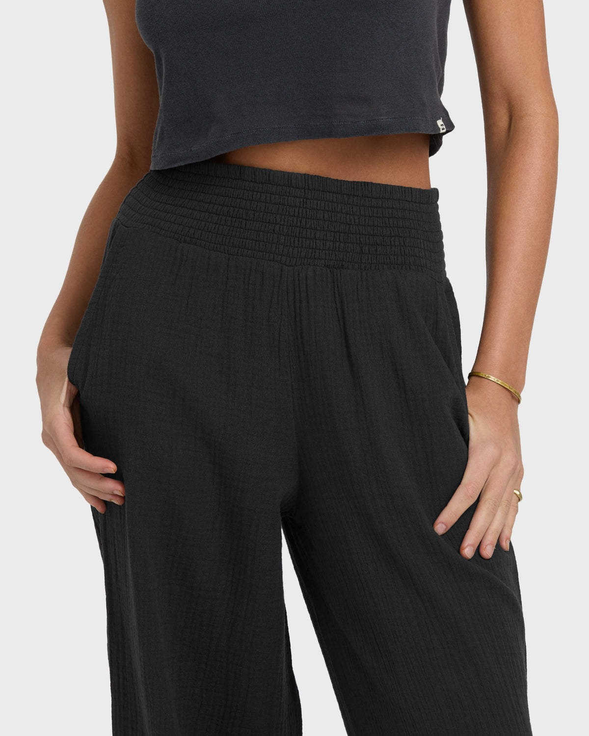 New-Waves-Gauze-Elastic-Waist-Pants-Black-Sands-5