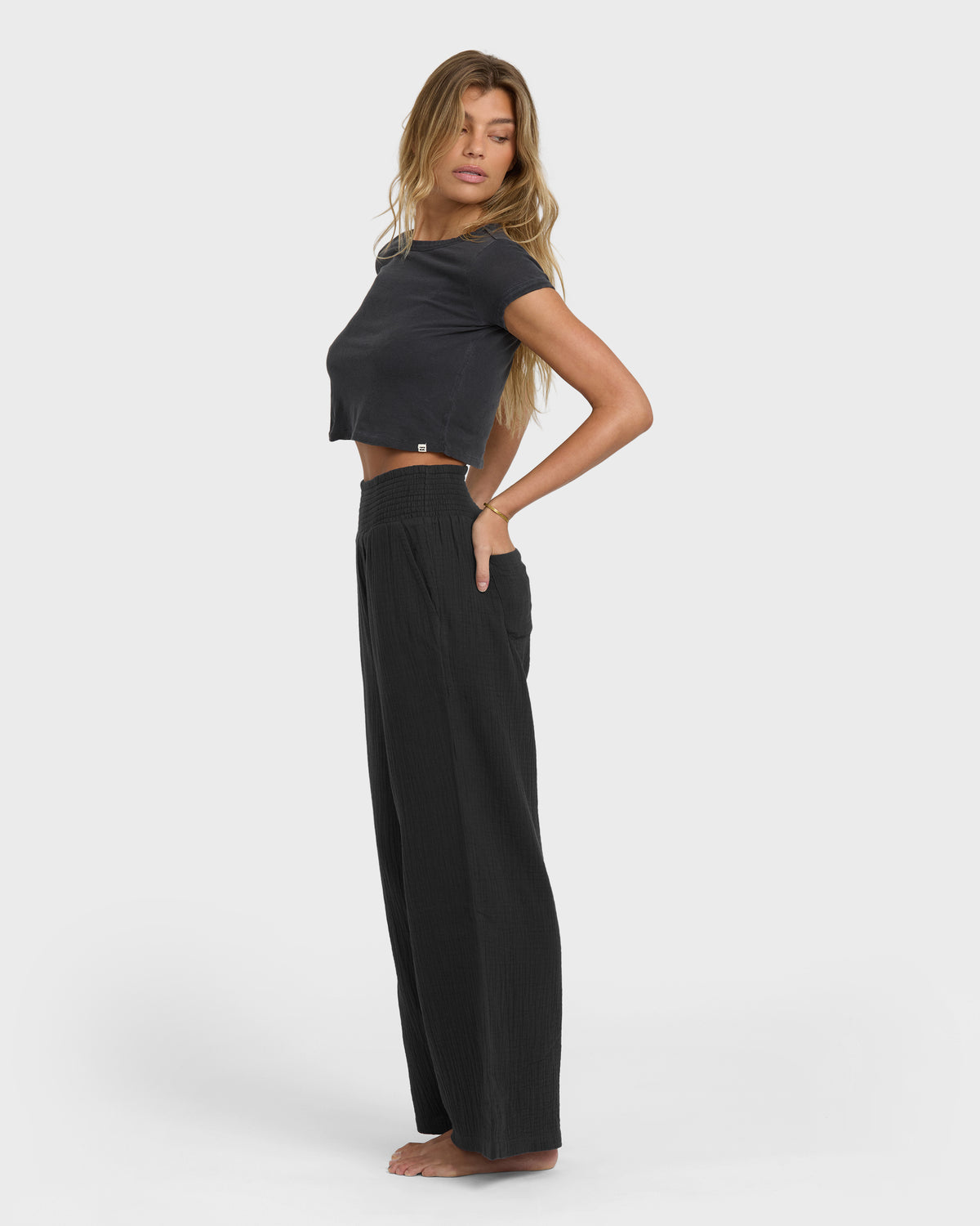 New-Waves-Gauze-Elastic-Waist-Pants-Black-Sands-3