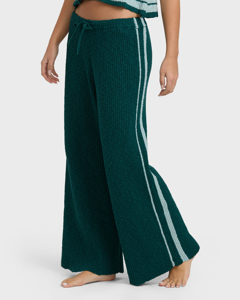Summery-Nights-Sweaterpants-Spruce-Green-5