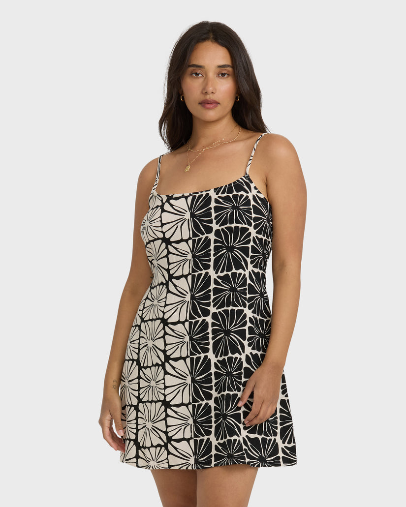 Heart-Song-Mini-Dress-Black-Sands-6