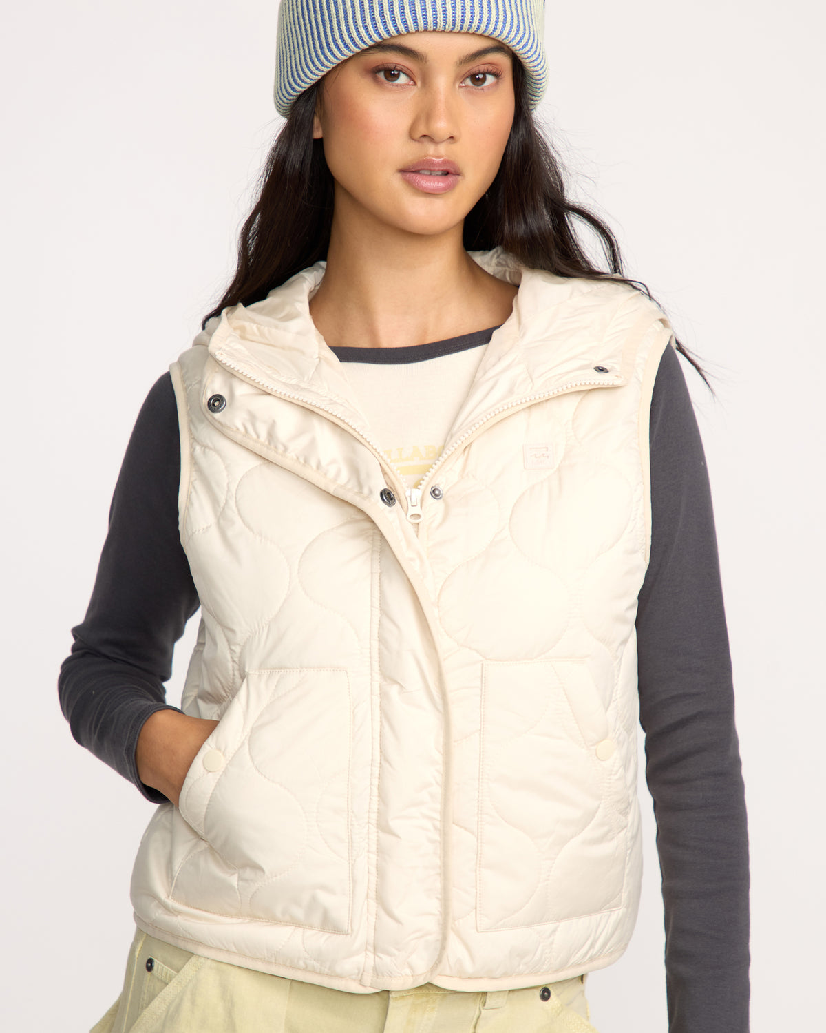 CLIFFS-QUILTED-LT-WT-VEST-Whitecap-5