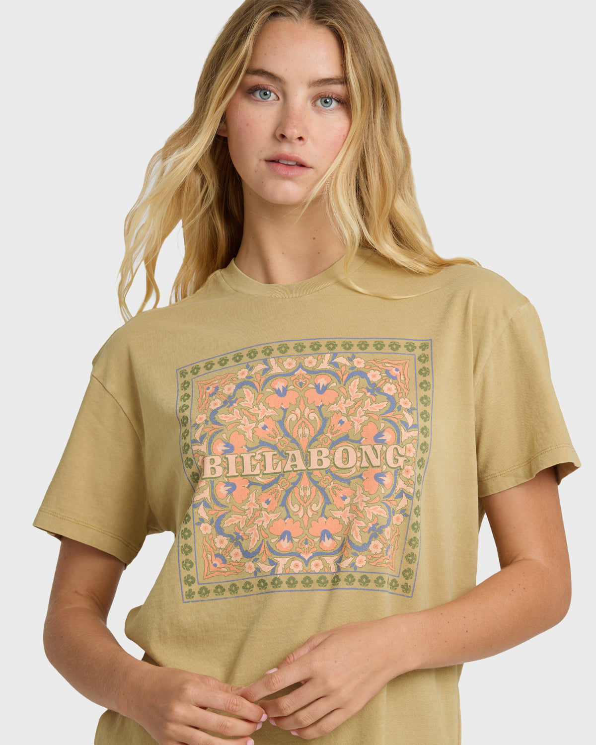 WOMENS-KNIT-SHORT-SLV-GRAPHIC-TEE-STONE-5