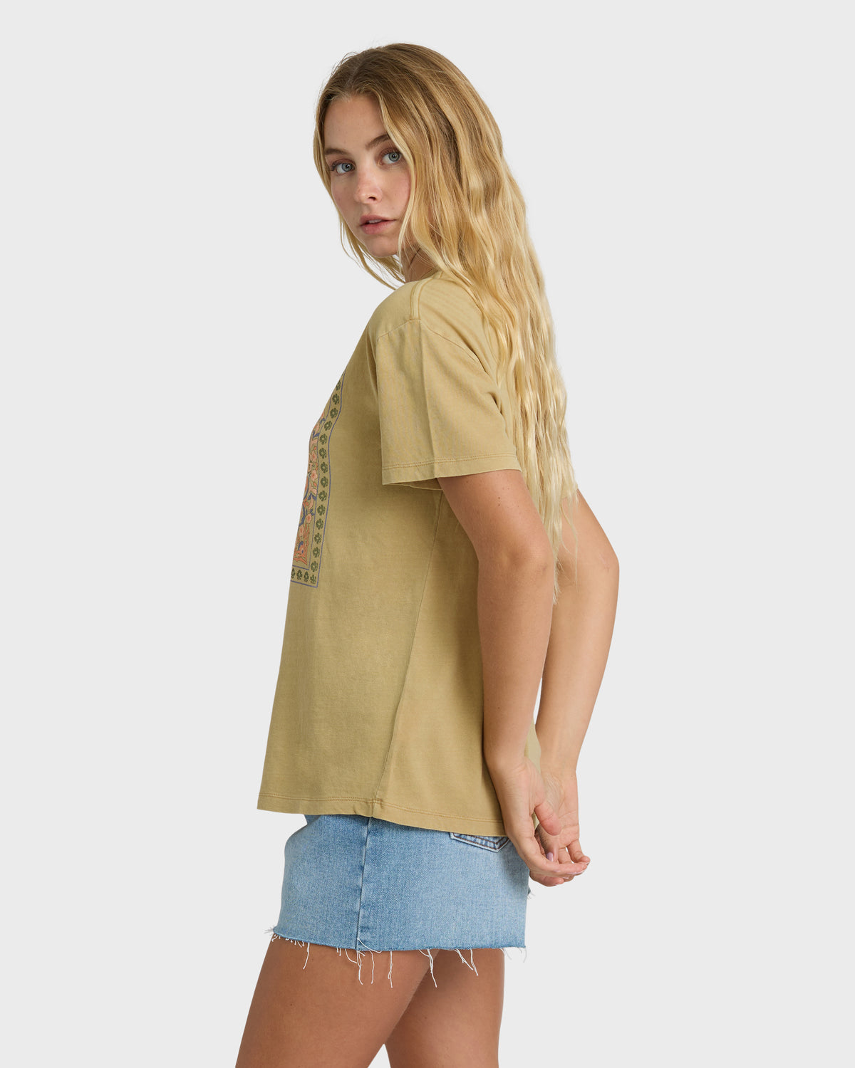 WOMENS-KNIT-SHORT-SLV-GRAPHIC-TEE-STONE-3
