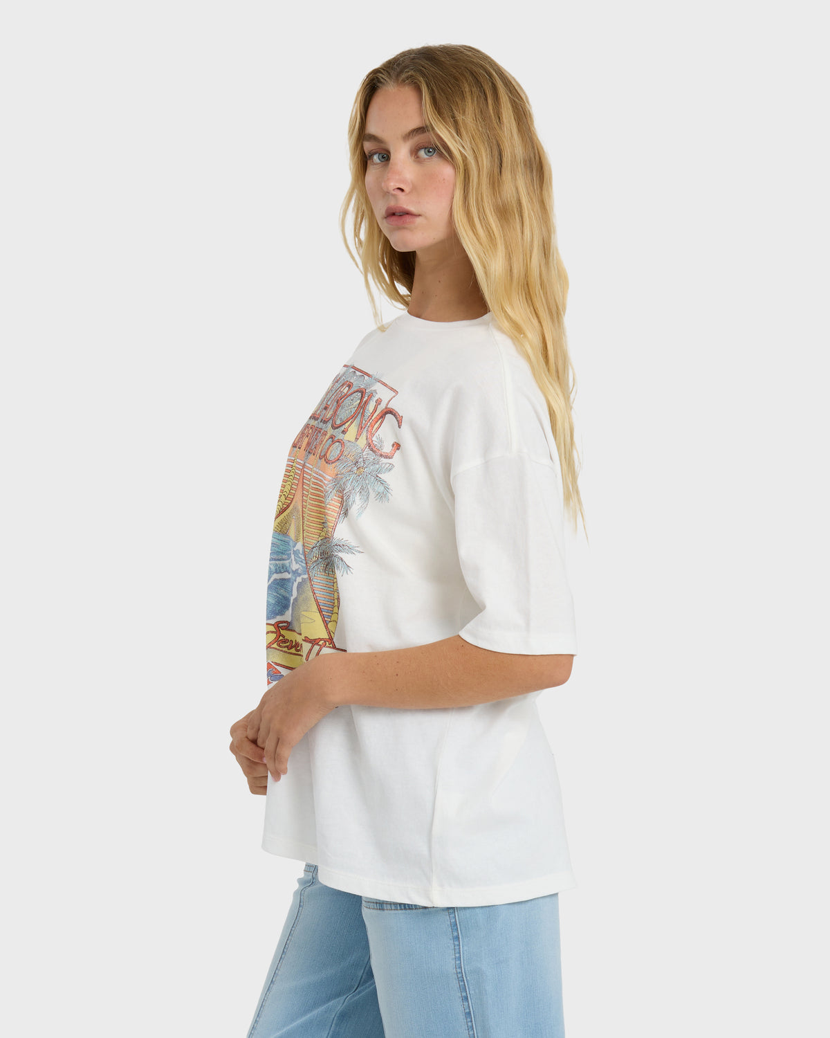 WOMENS-KNIT-SHORT-SLV-GRAPHIC-TEE-SALT-CRYSTAL-3