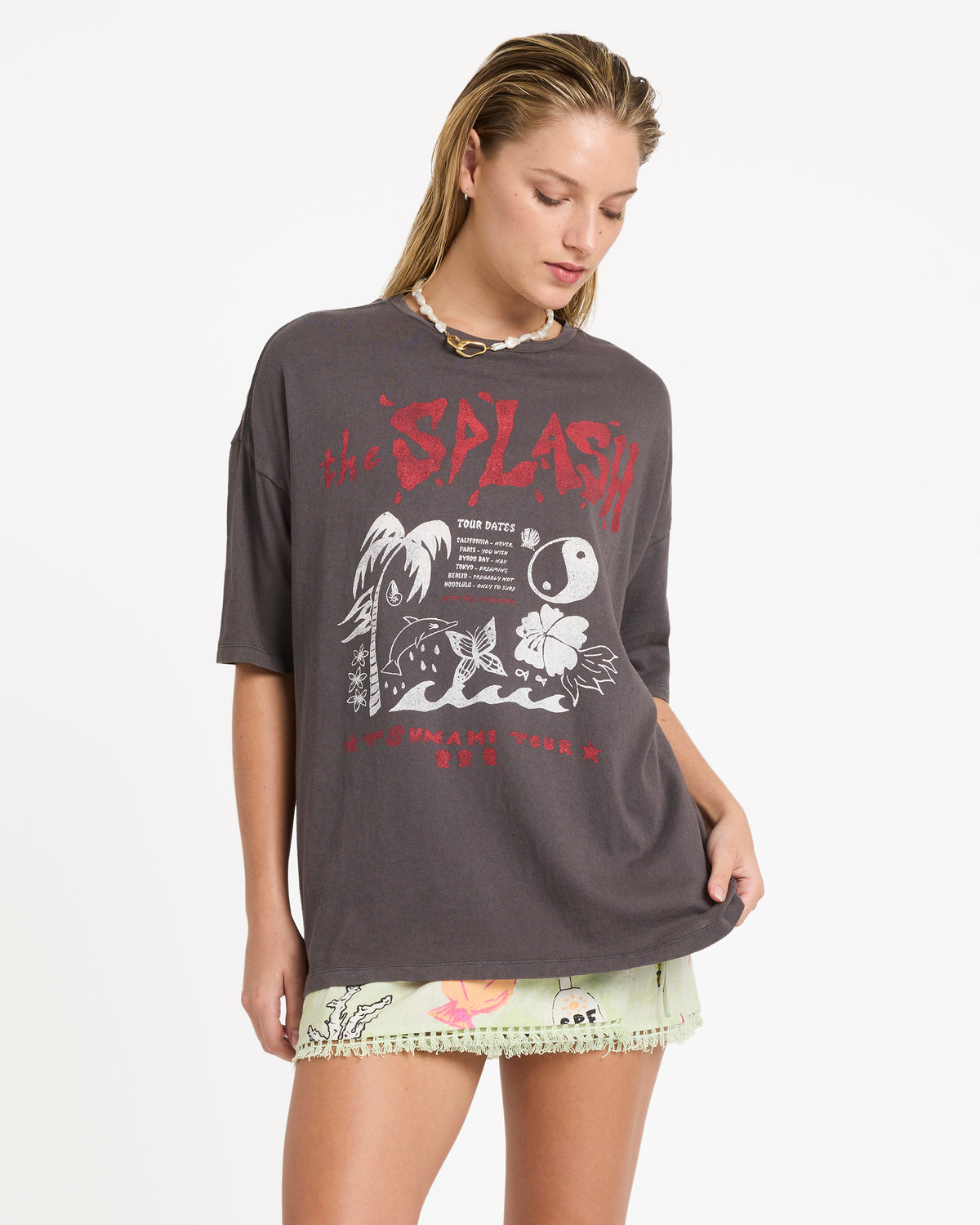 LOTTIE-HALL-SS-TEE-OFF-BLACK-1