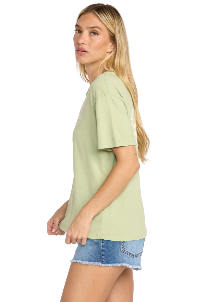 Paradise Calling Tee - Pistachio
