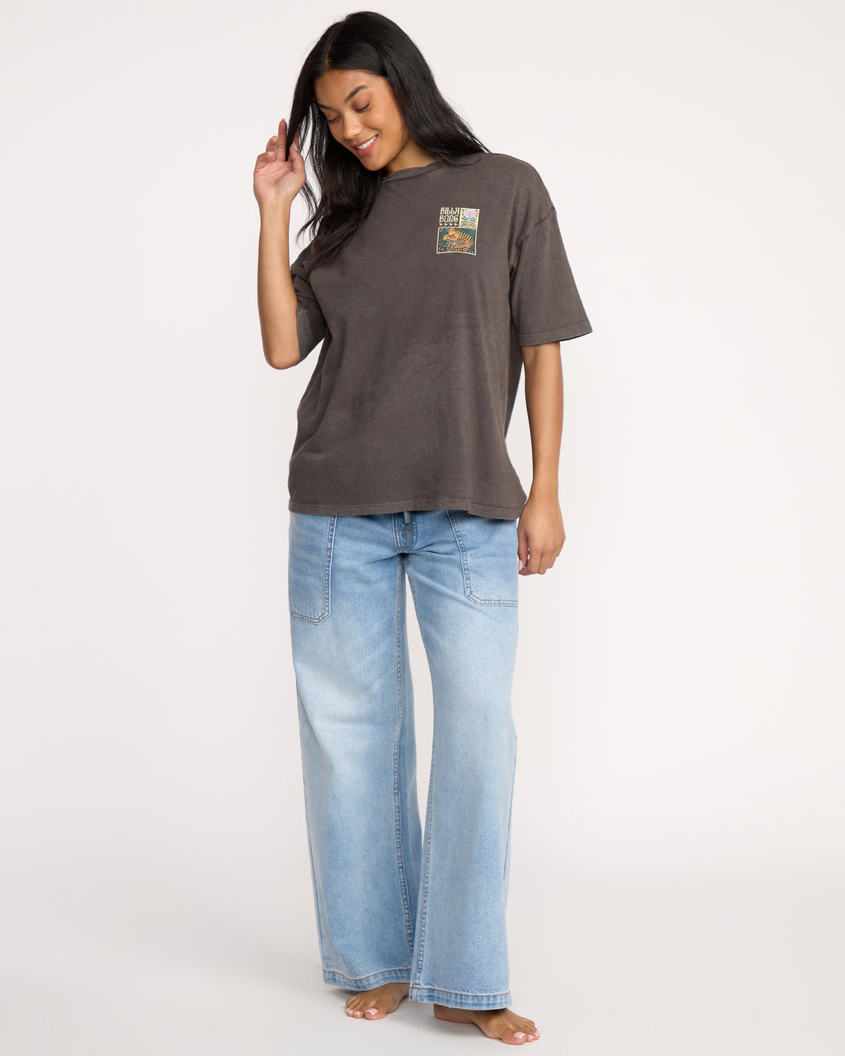 Daydream-Away-Tee-Off-Black-4