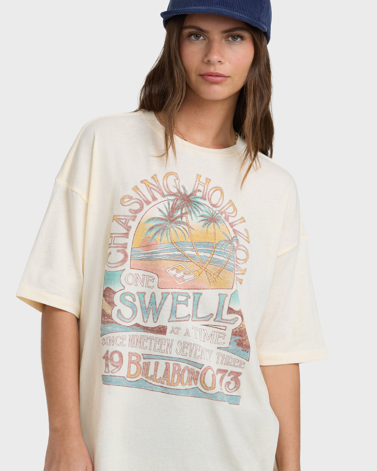 The-Sun-Rises-Short-Sleeve-T-Shirt-Whitecap-5