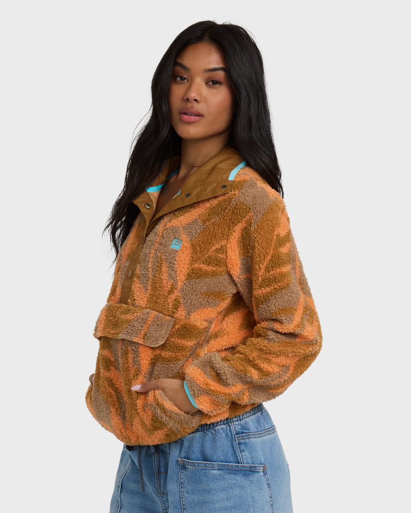 Switchback-Pullover-Sweatshirt-Faded-Orange-3