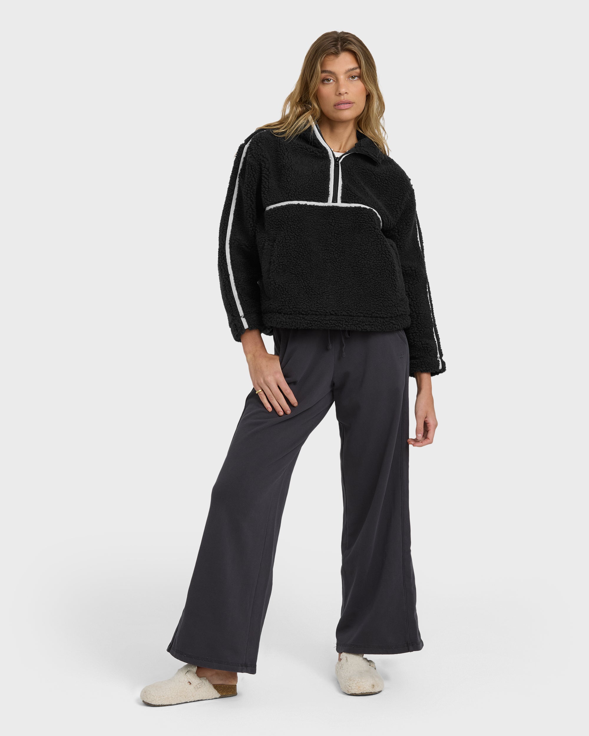 Getting Warm Sherpa Half Zip - Black Sands | Billabong