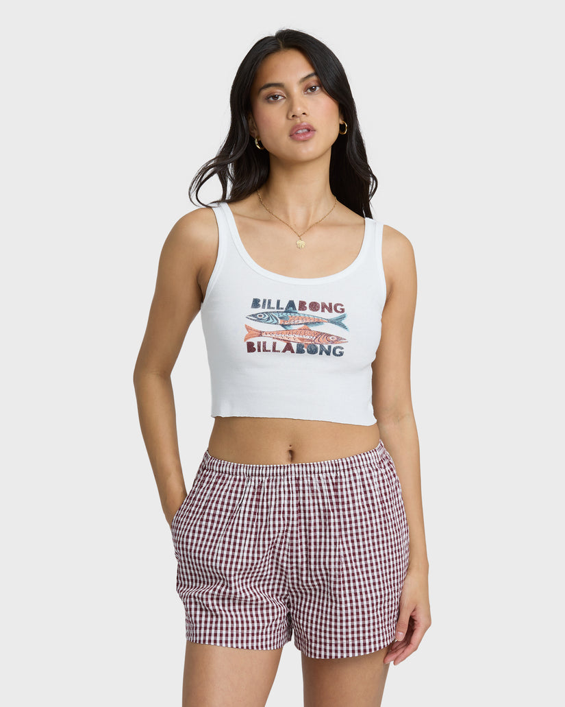 SALT-OF-THE-SEA-TANK-SALT-CRYSTAL-1