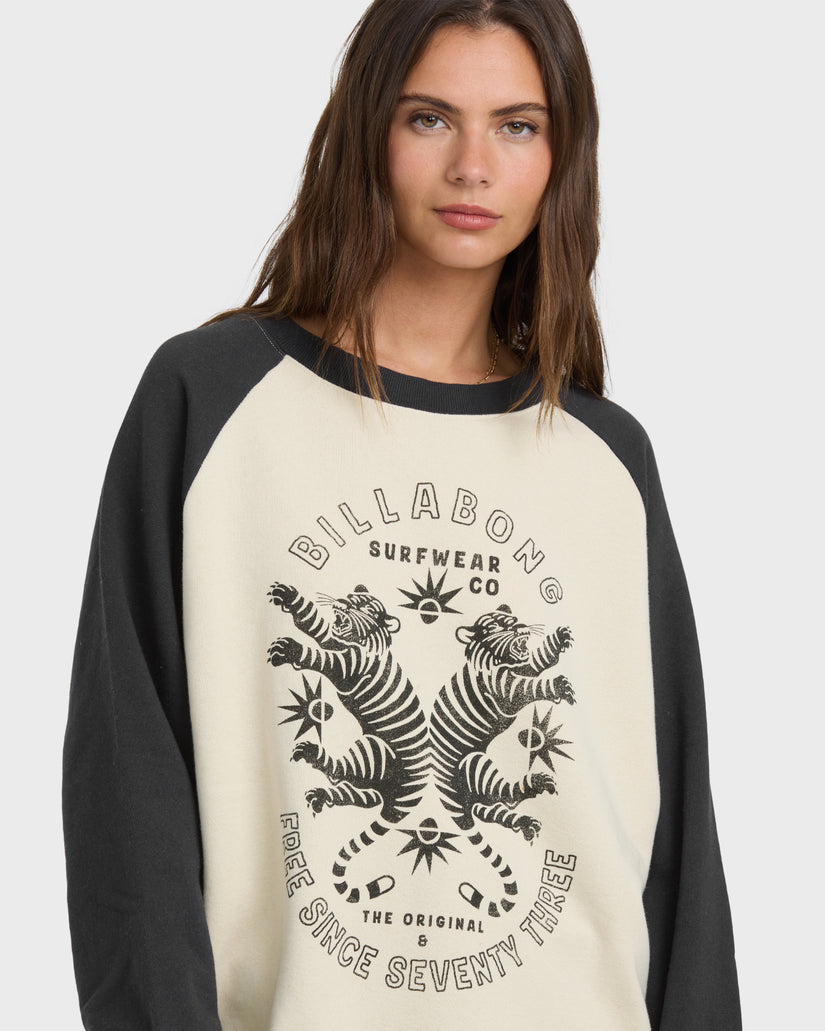 Emmers-Raglan-Crewneck-Sweatshirt-Black-Sands-5