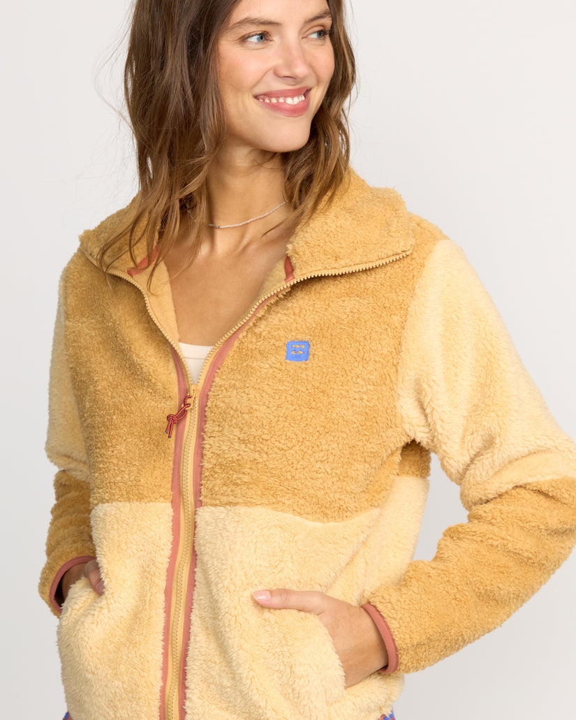 SWITCHBACK-ZIP-FLC-Hemp-2-5