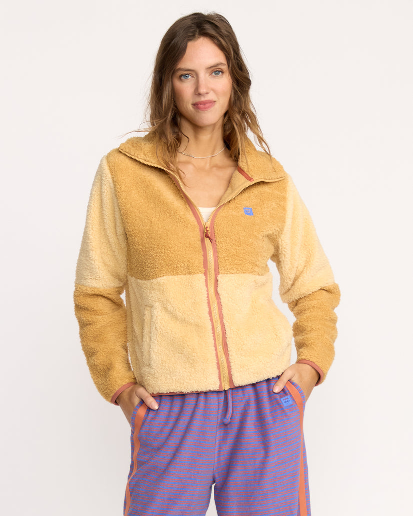 SWITCHBACK-ZIP-FLC-Hemp-2-1