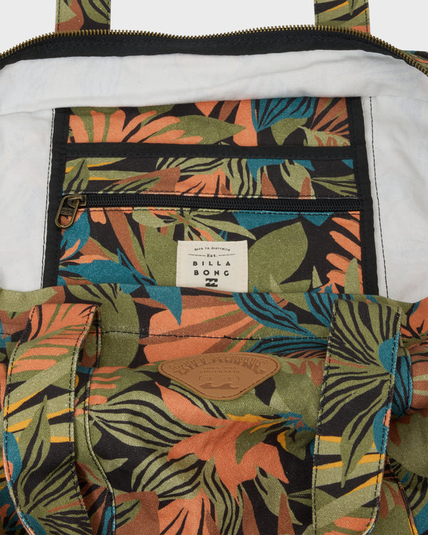 billabong relay laptop backpack Womens Home Abroad Backpack, Black & White Features Fabric Scallop 25L Backpack - Multi