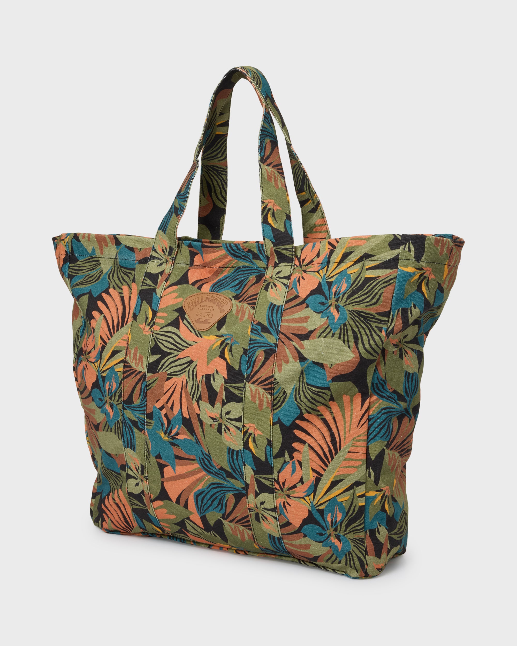 Large Travel Tote Bags | Billabong