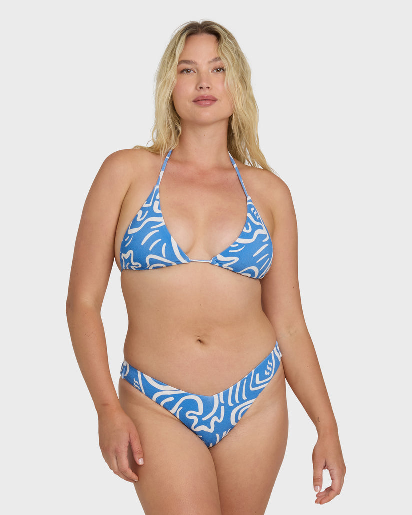 LE-LOVE-MULTI-TRI-TRUE-BLUE-7