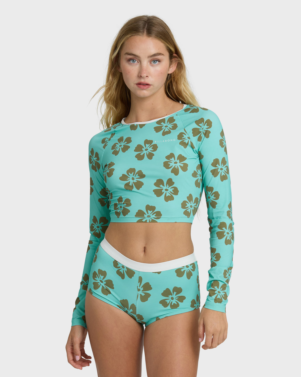 LAST-SUMMER-BOYSHORT-OCEAN-SPRAY-2