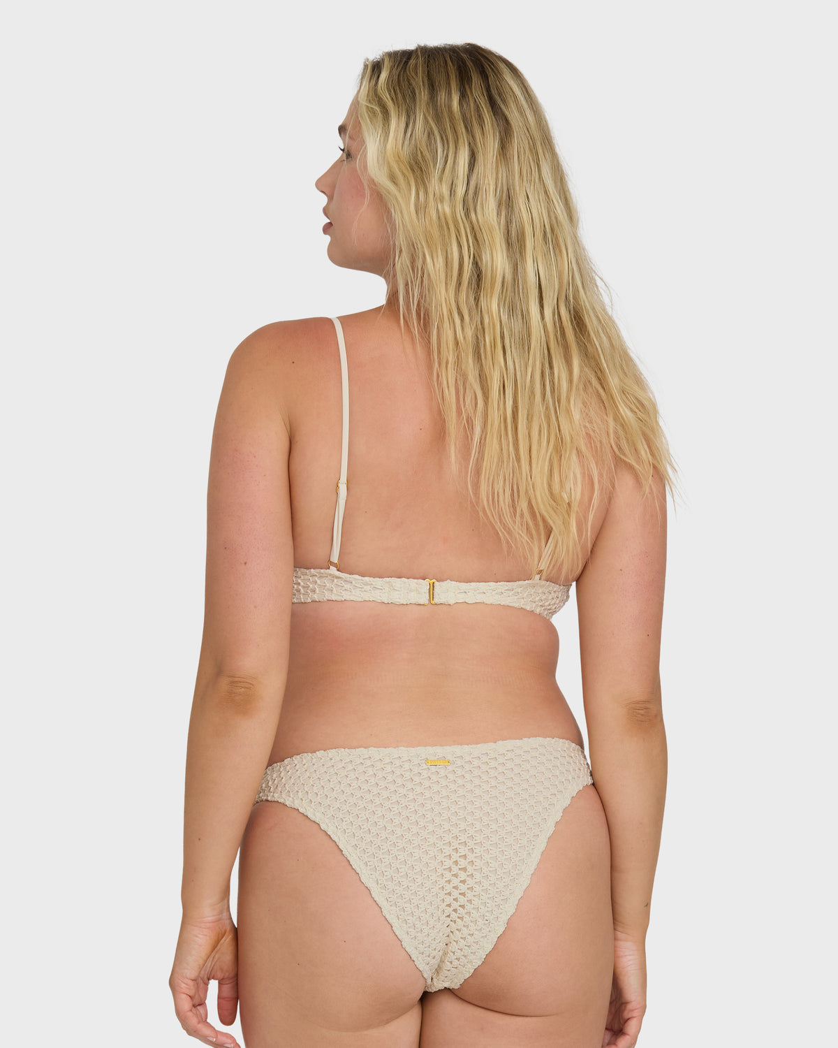 TWISTED-TIDES-HIKE-WHITE-CAP-9